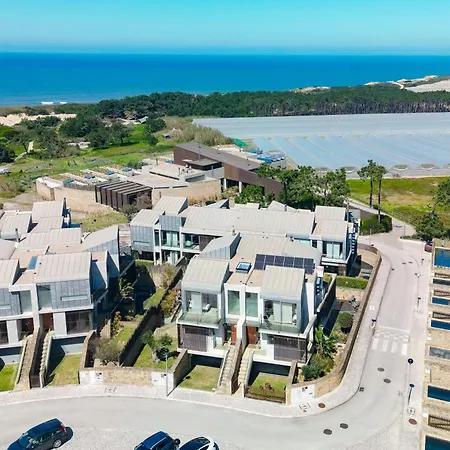 Pink House Santa Cruz * أدوس كونهادوس