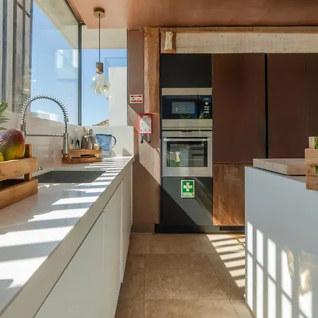 Pink House Santa Cruz * أدوس كونهادوس