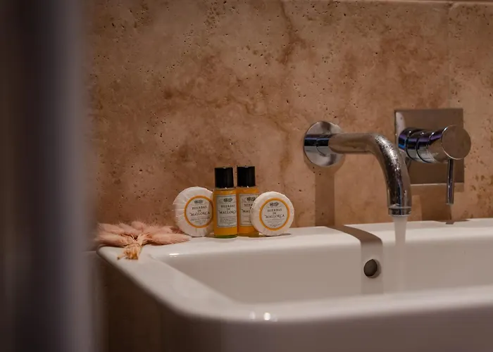 Pink House Santa Cruz * Aldeia dos Cunhados