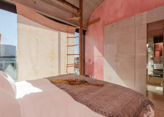 Pink House Santa Cruz Aldeia dos Cunhados